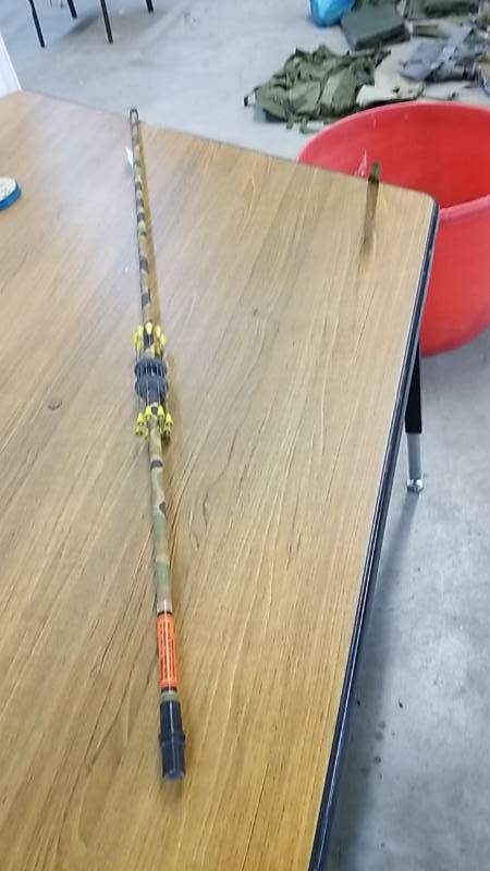 lot 4089 image: Blow Gun With Darts