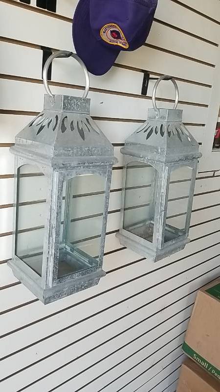 lot 4117 image: Pair Of Metal Patio or Porch Lanterns