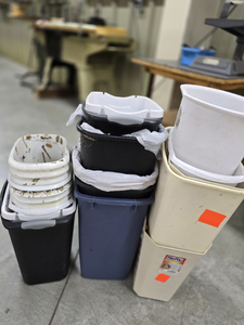 lot 13050 image: Office Waste Bins Collection - Mixed Colors
