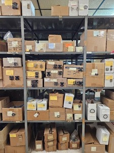 lot 23010 image: Assorted Lots of Anchor, Metal, center, coyote Buckles, D- Rings metal and plastic and more
