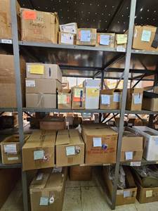 lot 23019 image: Assorted Lot Of Binder Post, Plastic Hangers, Windlass, Post & screw, Binders, And Quiver Caps