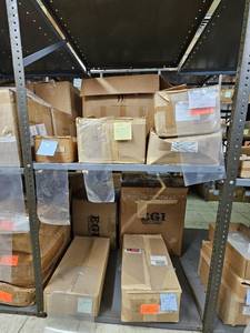 lot 23031 image: Assorted Lot Of Clear Plastic Bags