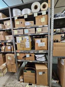 lot 23034 image: Assorted Lot Of Clear Tublar, Tan paper, coyote Hook, Loop