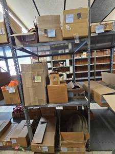 lot 23044 image: Assorted Lot Of Webbing