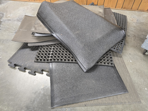 lot 17743 image: Industrial Anti-Fatigue Floor Mats - Mixed Lot USA Made
