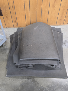 lot 17745 image: Heavy-Duty Industrial Anti-Fatigue Floor Mats