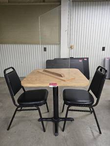 lot 17808 image: Restaurant Style Table and 2 Chairs W Divider