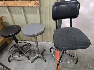 lot 17817 image: (3) Assorted Barstools