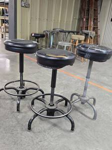 lot 17821 image: (3) Assorted Barstools