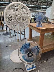 lot 17869 image: (3) Assorted Electric Pedestal and Desktop Fans