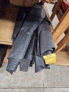 lot 14755 image: Black Leather