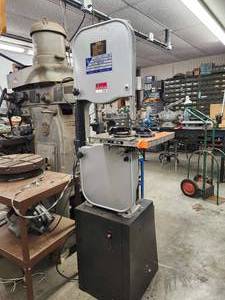 lot 8760 image: JET JBS-14MW Wood & Metal Cutting Bandsaw, 1HP, 115230V