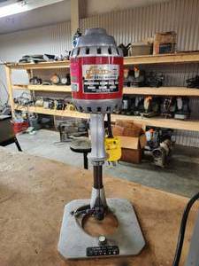 lot 44002 image: Eastman CD3 Drill Marker Machine Serial H-K006