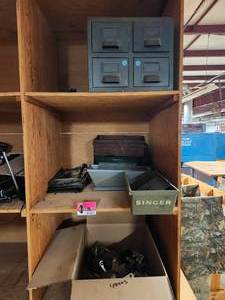 lot 44005 image: Vintage Metal 4-Drawer Card File Cabinet