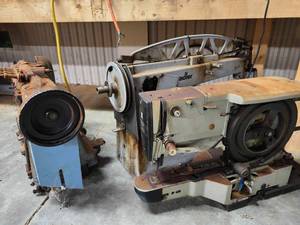 lot 44022 image: Singer Industrial Sewing Machine and Adler Industrial Sewing Machine Parts