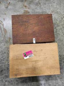lot 44052 image: Industrial Machine Parts Box with Mechanical Components