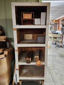 lot 44058 image: Industrial Storage Shelf Unit with Casters