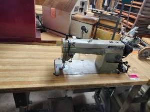 lot 44071 image: Mitsubishi LS2-190 Industrial Sewing Machine with Table
