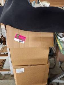 lot 44091 image: Industrial Black Rubber Material