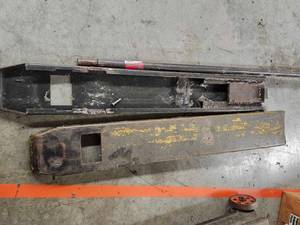 lot 44092 image: Fork Lift Forks