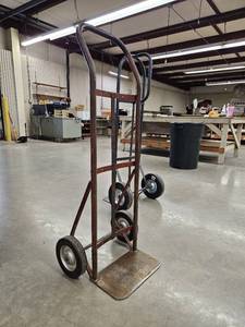 lot 13564 image: Hand Truck