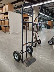lot 13565 image: Hand Truck