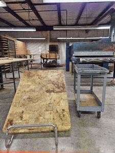lot 14890 image: Metal Rolling Cart And Wooden Table