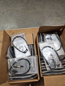 lot 16438 image: 2 boxes of Compound Bow Slings