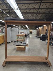 lot 11901 image: 6ft Wooden Display Rack