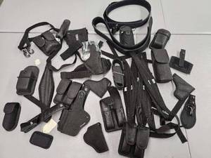 lot 11880 image: Black Nylon Holsters and Accessories