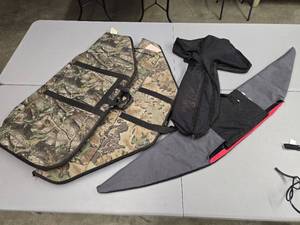 lot 11888 image: (4) Assorted Style Nylon Bow Cases