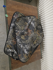 lot 16365 image: (3) Bow Carry Cases
