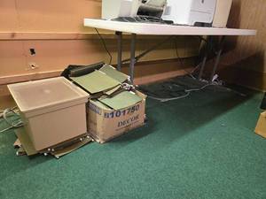 lot 42980 image: Plastic File Folder with Files and Folding Table