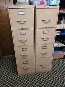 lot 48132 image: Vintage Metal 4-Drawer File Cabinets - Set of 2