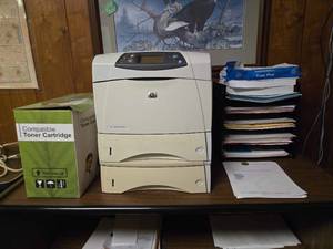 lot 48134 image: HP LaserJet 4240n Network Laser Printer with Extra Paper Tray