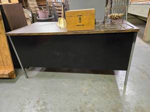 lot 48159 image: Desk with Vintage Bingo Set with Metal Cage, Suggestion Box and Electronic Display