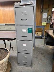 lot 48161 image: 4-Drawer Vertical File Cabinet - Gray Metal