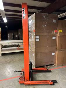 lot 8504 image: Presto Lift
