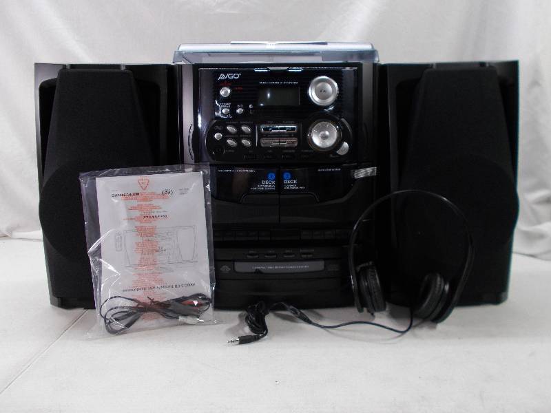 lot 1676 image: AVGO CDTurntableAMFM