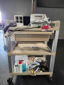 lot 21086 image: Chattanooga Group Intelect Transport Electrotherapy Unit with Cart