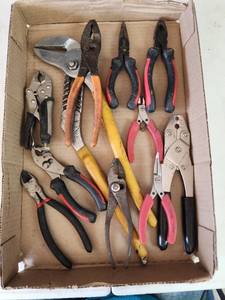 lot 315 image: Mixed Lot of Pliers and Cutters