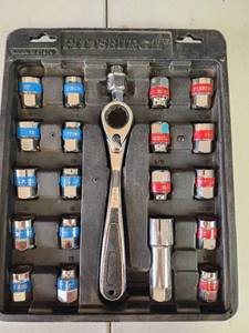 lot 341 image: Pittsburgh Socket Set Model 67874 with Ratchet