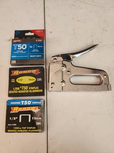 lot 390 image: Arrow Model T-50P Stapler and T50 Staples Multi-Pack #508 #509 Heavy Duty