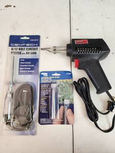 lot 392 image: Weller Standard Soldering Gun with Alpha Fry Solder and Cen-Tech Circuit Tester Kit