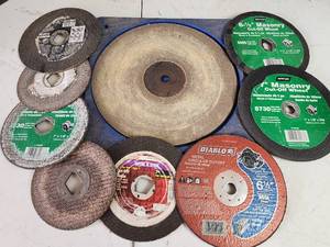 lot 415 image: Masonry Cut-Off Wheel Lot - Norton, Diablo, Vermont American