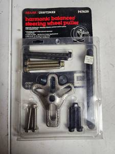 lot 446 image: Sears Craftsman Harmonic Balancer Steering Wheel Puller 947626