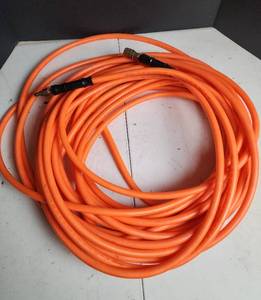 lot 451 image: Merlin 38 PVC Air Hose with Quick Connect Fittings