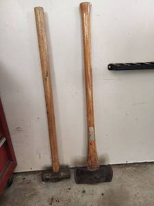lot 481 image: Sledgehammer and Axe Set with Wooden Handles