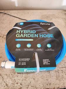 lot 519 image: Fevone Hybrid Garden Hose 50ft with Hylex Technology WYNSF050BW