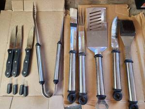 lot 532 image: Professional Stainless Steel BBQ Grill Tool Set with Knives